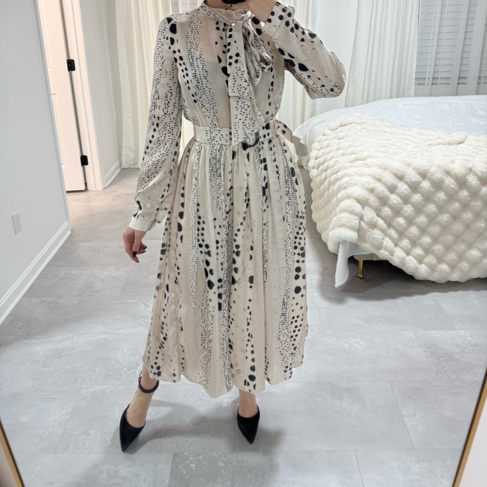 Long sleeve dress